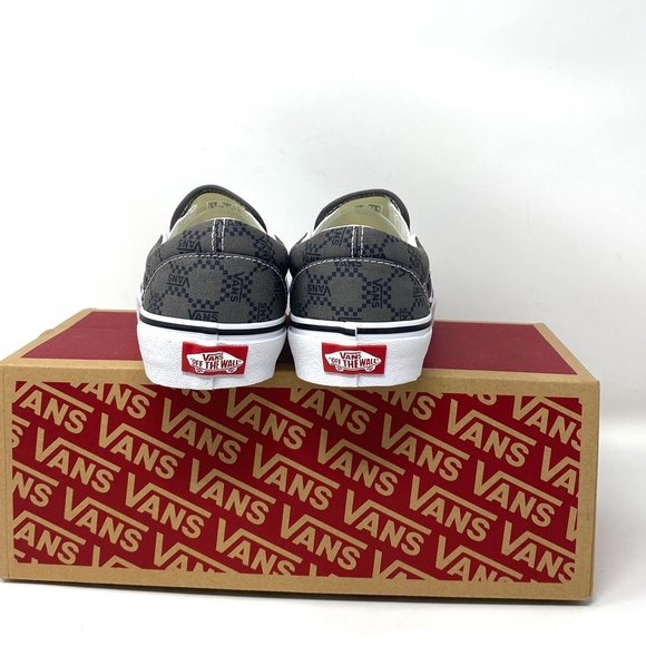 VANS Classic Slip On Sneaker Canvas Pewter Skate Shoe Low Women Size VN0A7Q5DPWT - Picture 5 of 10